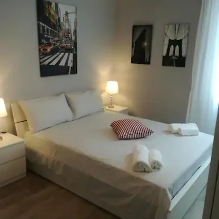 Mm3/repubblica A 5 Minuti Dal Duomo Apartmán Milán